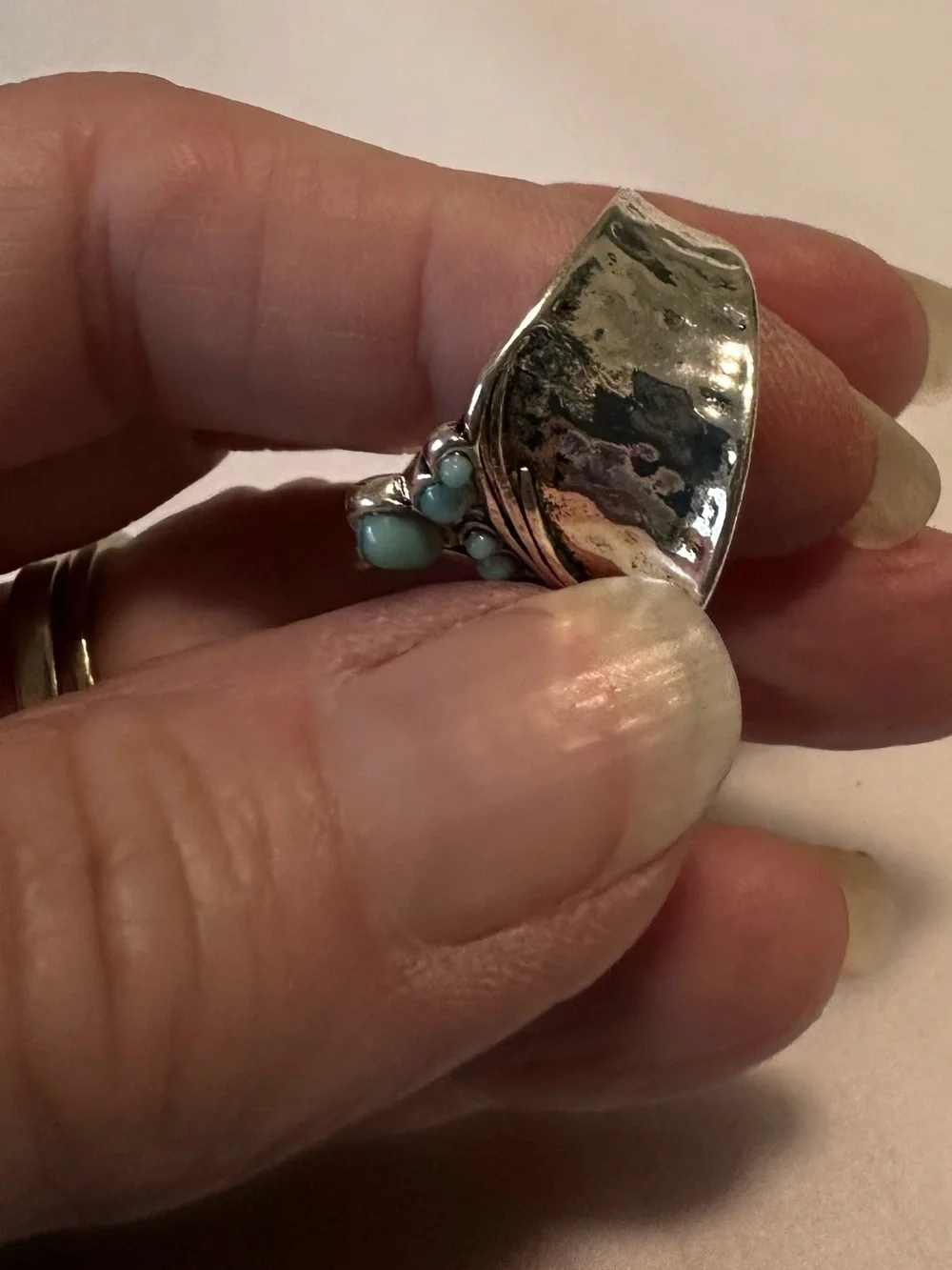 Silver tone Turquoise Accent Women's Ring size 8
